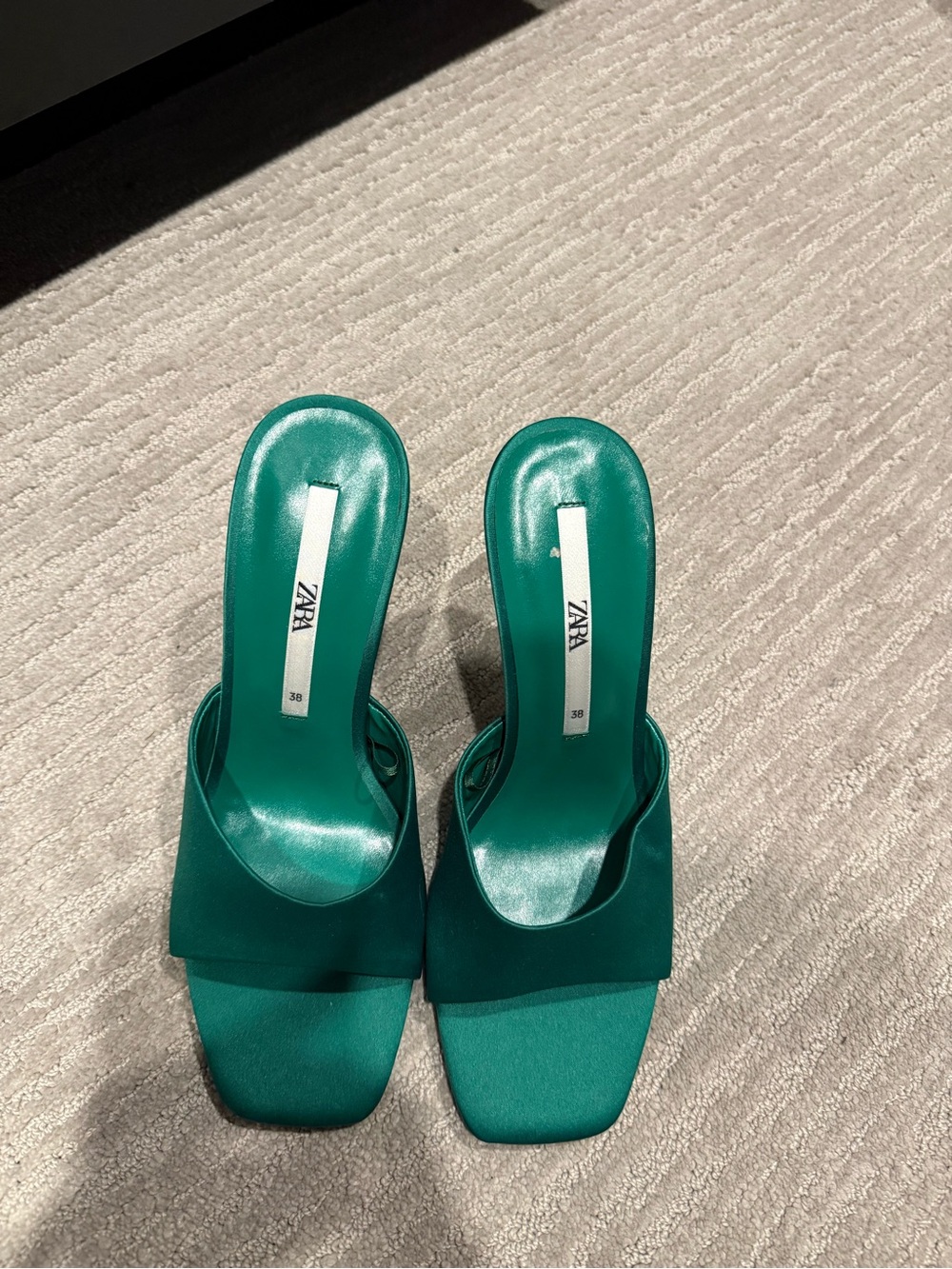 ZARA Emerald Green Satin Slide Heels